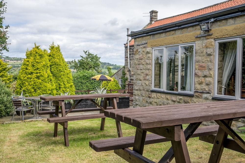 Hotel The Plough Sleights Exterior foto